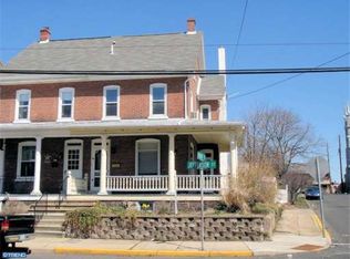 101 Jefferson St, East Greenville, PA 18041