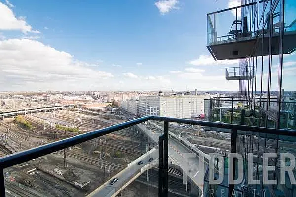 Rented by The KCI Group | media 175