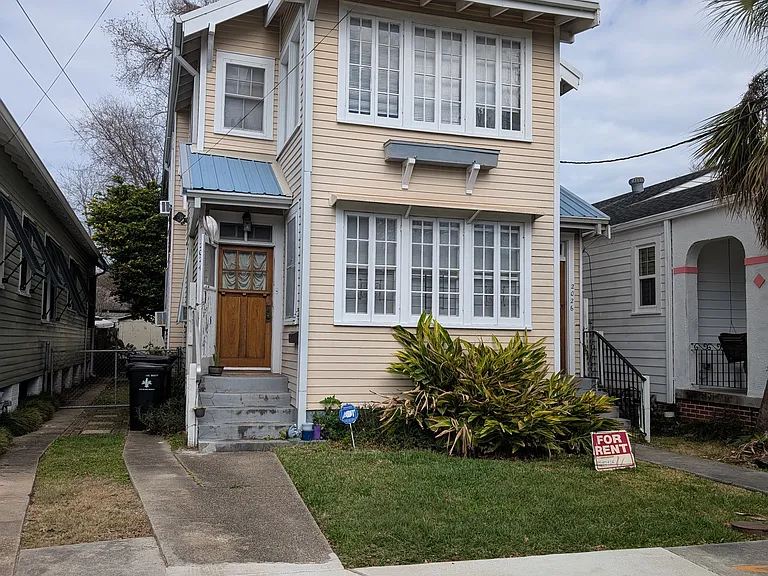 2026 Fern St — Photo 1
