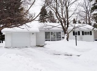 1418 23rd Ave S, Moorhead, MN 56560