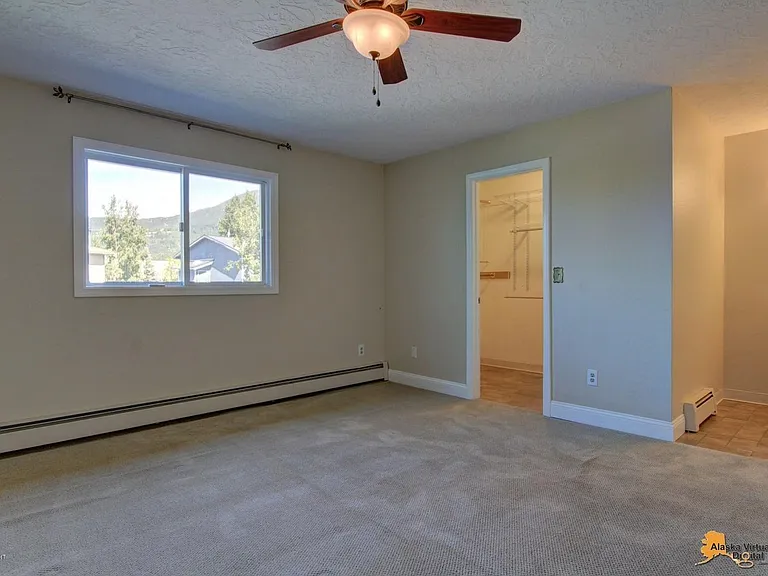 18610 Lowrie Loop — Photo 13