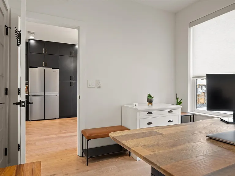 4404 Mount Vernon Dr #B — Photo 13