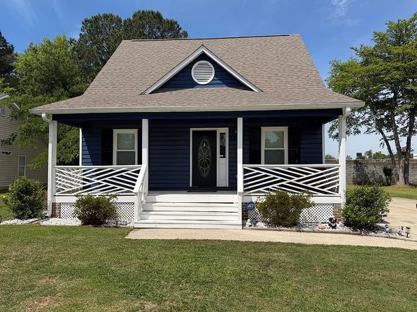 522 Lake Park Dr