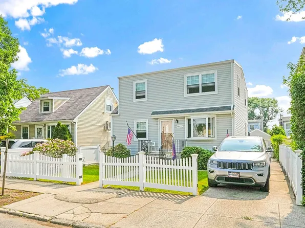4911 168th St, Fresh Meadows, NY 11365