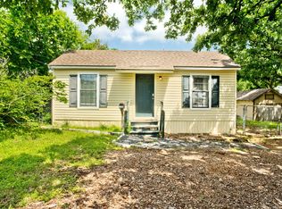 3163 Mims St, Fort Worth, TX 76112