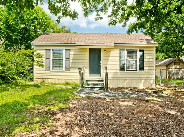 3163 Mims St, Fort Worth, TX 76112