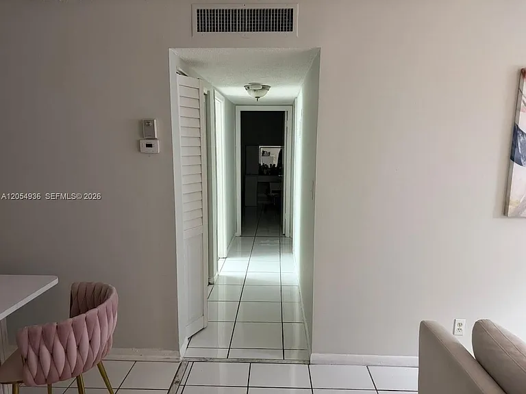 2420 Diana Dr #302 — Photo 14
