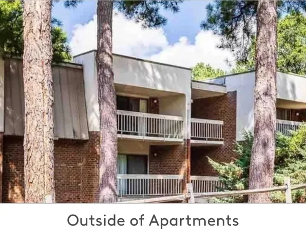 500 Umstead Dr #304F, Chapel Hill, NC 27516