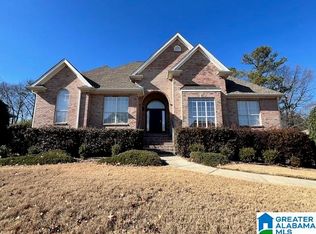 2121 N Grande View Ln, Maylene, AL 35114