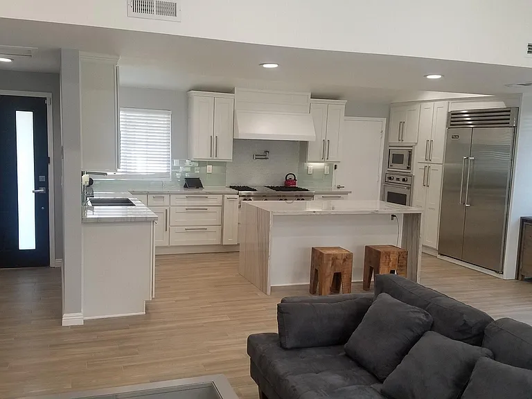 8428 Lurline Ave — Photo 1