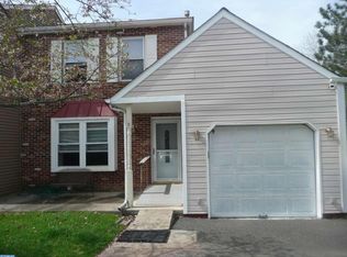 9 Wexford Cir, Horsham, PA 19044
