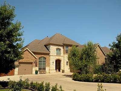 2nd image of 561 Aspen Dr