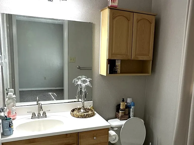 708 Creek St — Photo 15