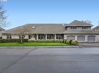 15065 NW Dominion Dr, Portland, OR 97229