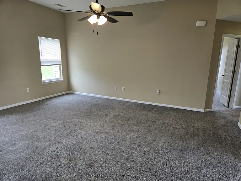 1216 Cypress Ct — Photo 7