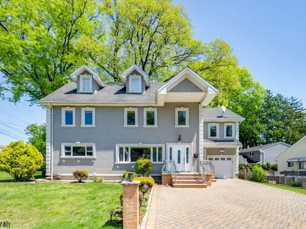 15 Alyson Pl, Bloomfield Twp., NJ 07003