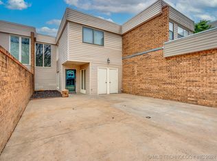 813 Maple St, Ada, OK 74820