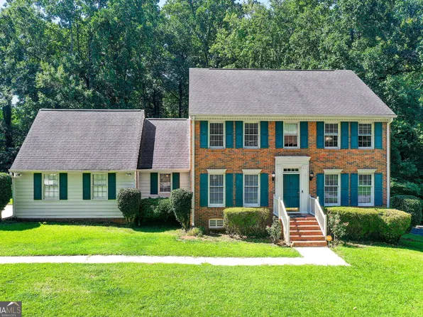 4576 Ashington Dr, Snellville, GA 30039