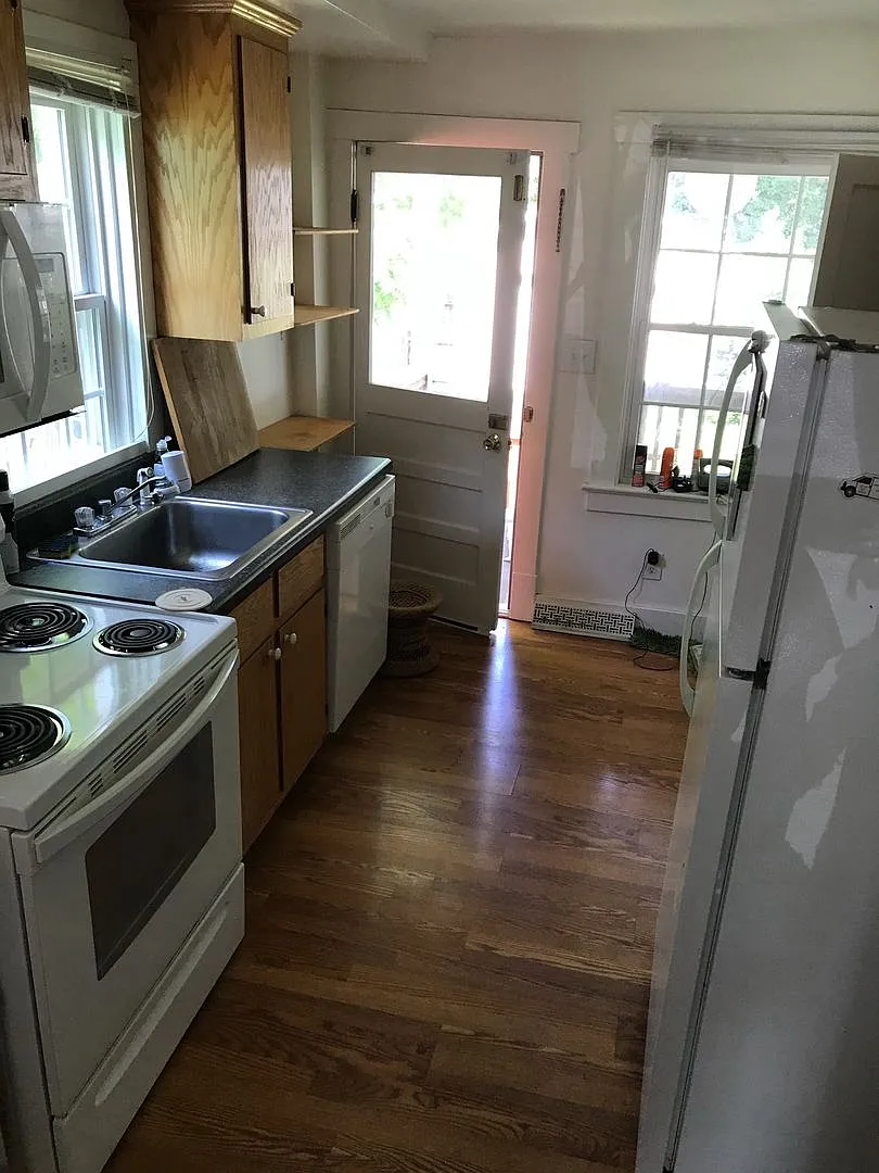10th Street NW House! — Photo 2