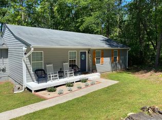 17 Longview Dr, Villa Rica, GA 30180