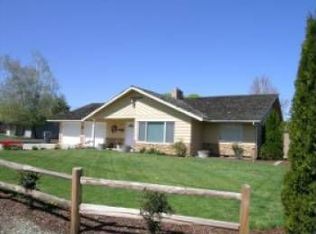 1014 Archer Dr, Medford, OR 97501