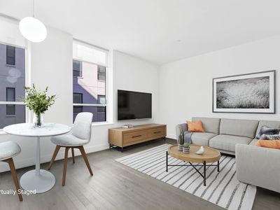 416 W 52nd St #407, New York, NY, 10019