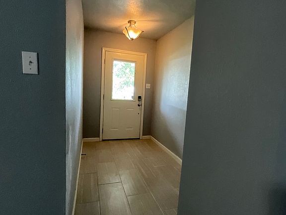 2nd image of 1611 Espoir Dr