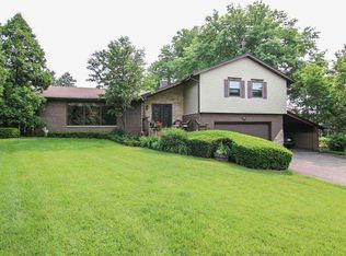 717 Lewis Ct, Sun Prairie, WI 53590