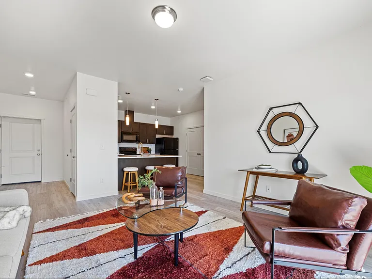 Columbia River Walk Apartments — Photo 121