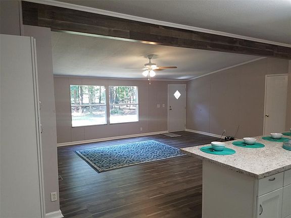 4th image of 319 Blue Lake Dr