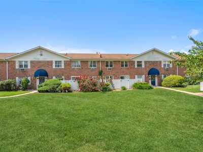 460 Old Town Road #5N, Port Jefferson Station, NY, 11776