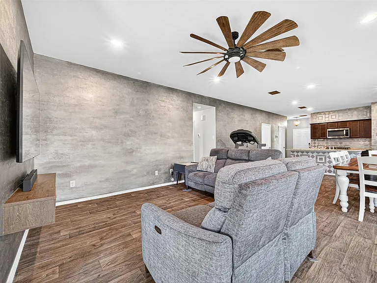 40347 Blossom Valley Ln — Photo 16
