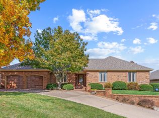 1931 E Nottingham St, Springfield, MO 65804