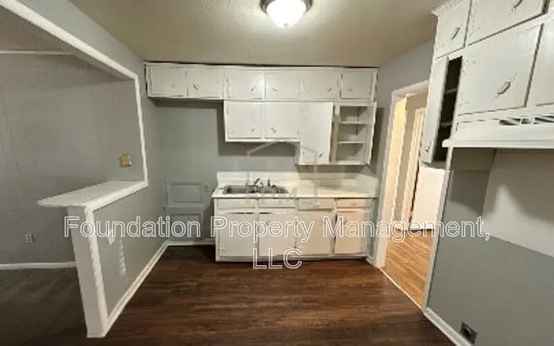4 bed, 2.0 bath, 1454 sqft, $1,425 — Photo 4