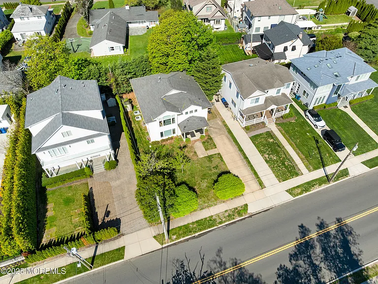 230 Norwood Ave — Photo 39