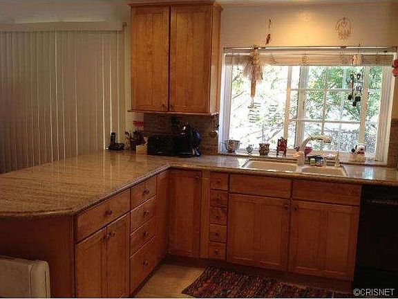 4th image of 4527 San Feliciano Dr