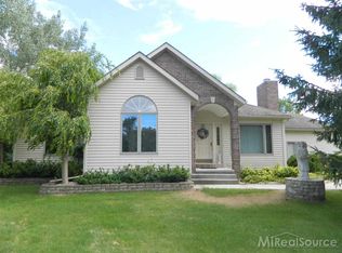 6935 Serenity Ln, Saint Clair, MI