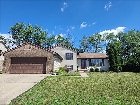 2nd image of 725 Broad Oak Dr