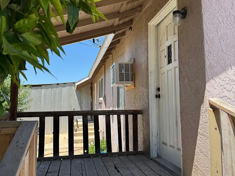 6275 Sultana Dr — Photo 6