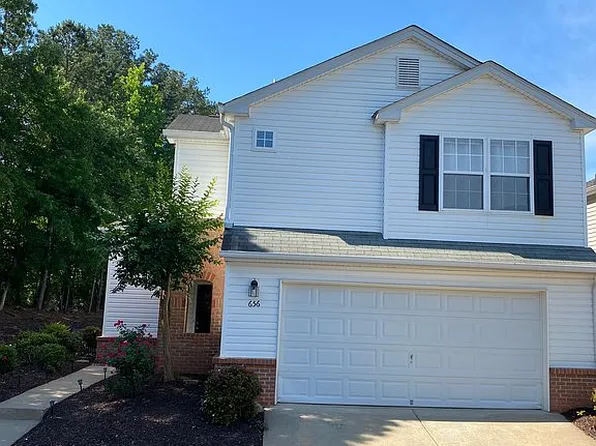656 W Oaks Dr, Woodstock, GA 30188