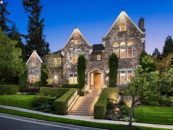 1901 Cheryl Ct, Lake Oswego, OR 97034