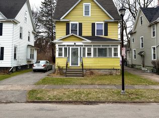 79 Chandler St, Rochester, NY 14619