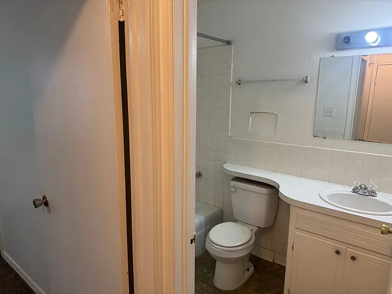601 S 14th St — Photo 18
