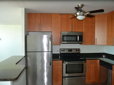 1255 N Sandburg Ter Unit 2610E, Chicago, IL, 60610