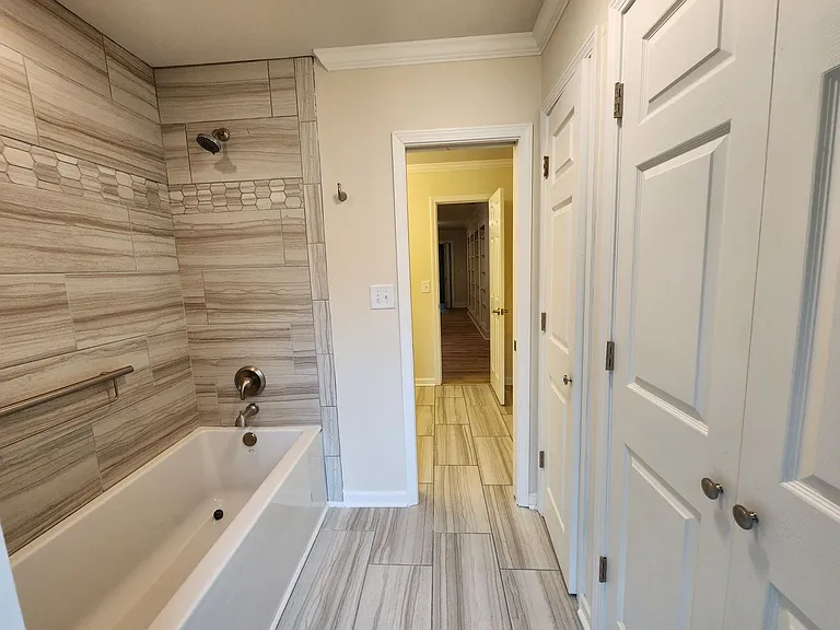 270 S Shore Dr — Photo 41