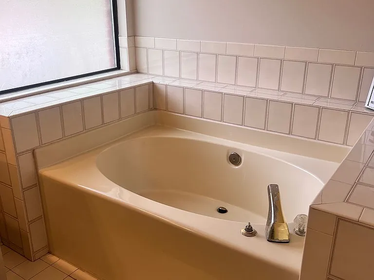 8706 Twelve Oaks Ln — Photo 29