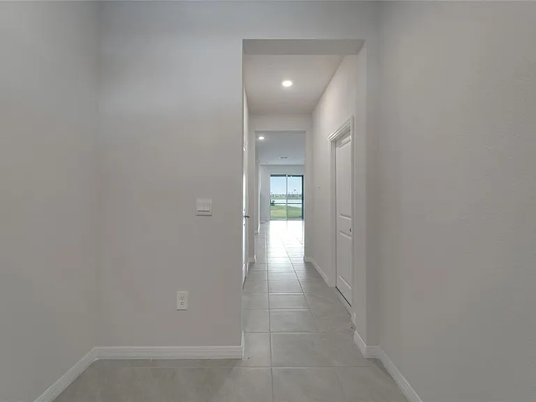 17444 Crescent Moon Loop — Photo 14