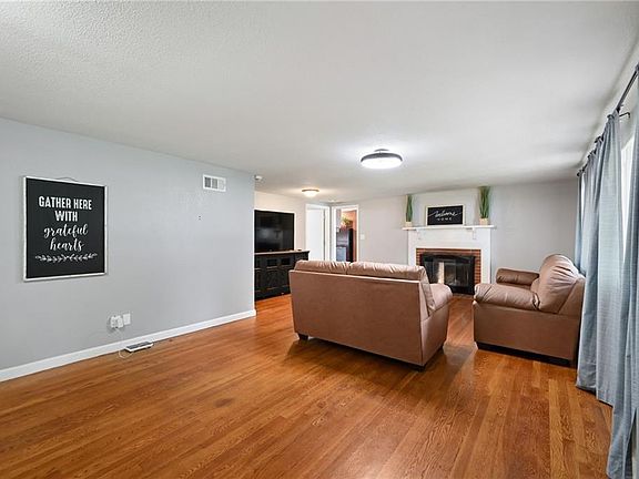 5th image of 500 SW 4th St