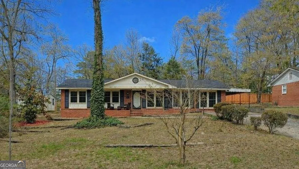 5 Clausen Dr photo 1