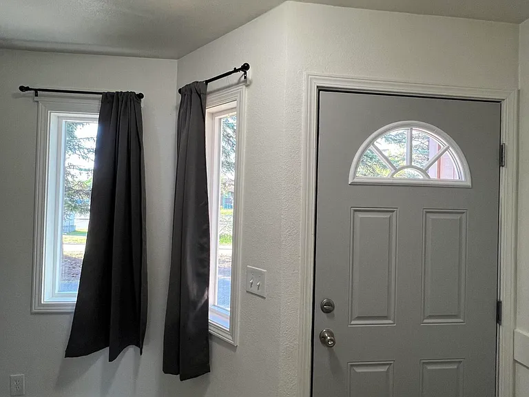 1509 Karluk St #B — Photo 24